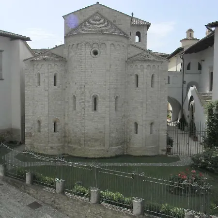 Casa Vacanze Capri アパート Castel Ritaldi